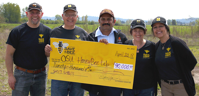 SAVE the BEE initiative donates $90k to Oregon State University at GloryBee’s 44th Annual Bee Weekend