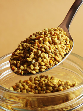Pollen on spoon